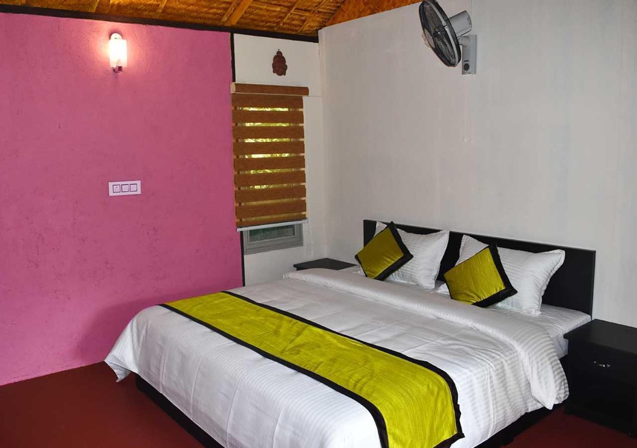 Thirunelly Koomankolly Resort מראה חיצוני תמונה